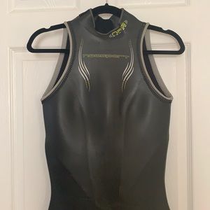 Triathlon wetsuit